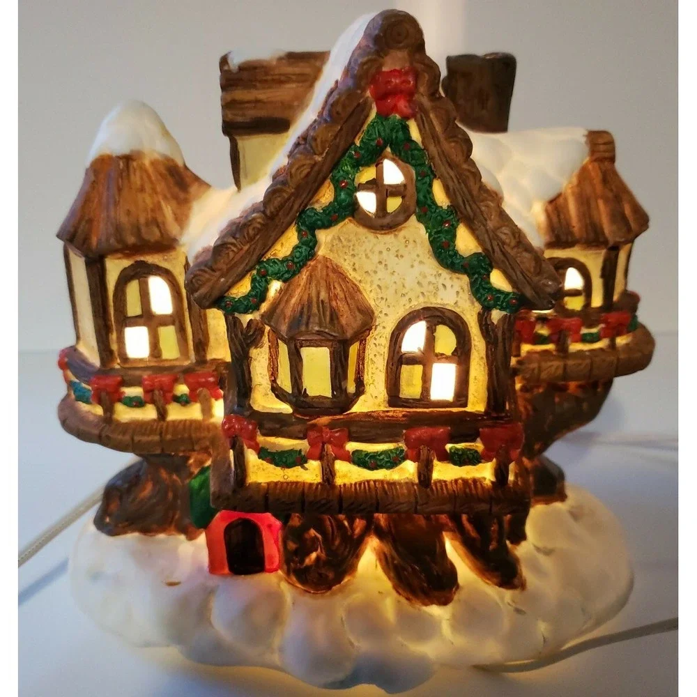 Hollybeary USA The Plumbeary Home 1995 Lite Village‎ Piece